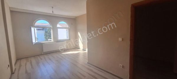 1+1 Kiralık Daire Yenışehir Mah .izmit /kocaeli