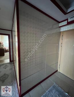 Yakuplu 126. Sokak'da Geniş 100 M2 Balkonlu Kapalı Mutfaklı