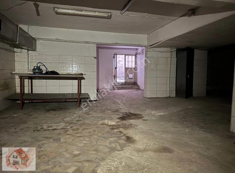 Doğuştan Armağanevlerde Kiralık Dükkan 130 M