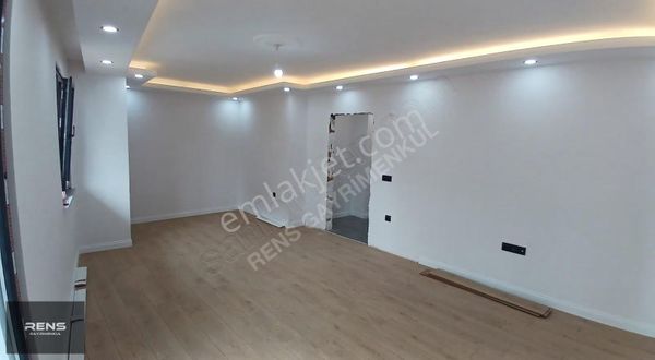 Rens Gayrimenkulden İstasyon Merkezde Satılık 3+1 Yüksek Giriş