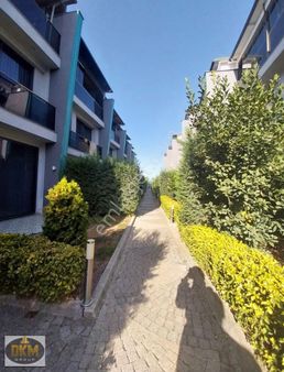 Kartepe Kent Meydanında 3+1 Trıbleks Villa