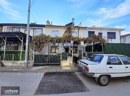 Kurtsoydan Yenişehirde Bahçeli 3+1 Satılık Fırsat Daire