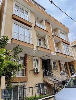 Ünalan Mah. Satılık Emaar Avm'ye Komşu 3+1 Daire