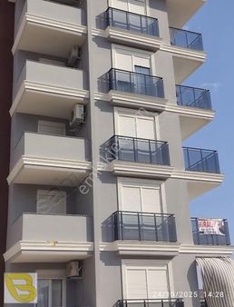 Nuray Ayhan'dan Yeniköy Merkezde Kiralık 3+1 Daire