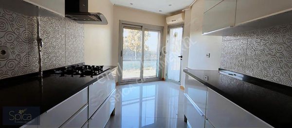 Ataşehir Merkezde Kiralık 3+1 Ferah Daire