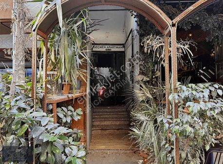 Bornova Küçükpark 3+1 Satılık