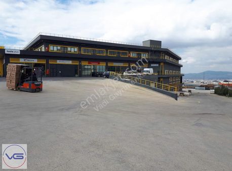 Tuzla Plus Sanayi Sitesinde 423m2 Satılık Dükkan İmalathane