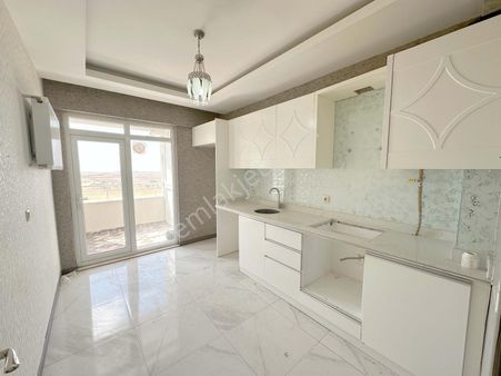 Abdulhamithan'da S.içerisinde Arakat Fırsat Katbahçeli 2+1 Daire