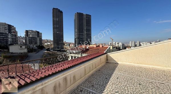 Kiralık, Hilal, 686 Sokak, 6+1, Dubleks, Genç Bina, Asansörlü