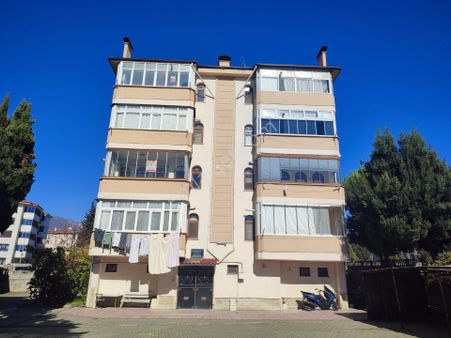 Wisrem'den Safranbolu Emek'te Merkezi Konumda Satılık 3+1 Daire