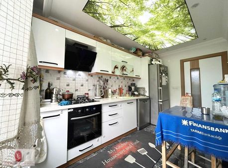 ▓yetkisi Yüksel'den Kadıköy'den Ayrı Mutfaklı Asansörlü 3+1daire