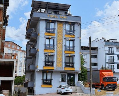 Çayırova Polis Karakolunun Arkasında Satılık 4+1 Dubleks Daire