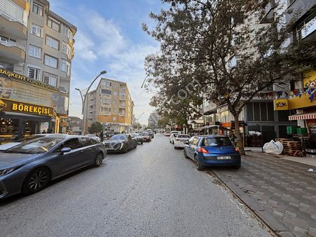 Gebze Çarşıda Ön Cephe Ara Kat 3+1 Satılık Daire