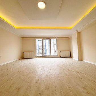 Merkezi Konum Tek Daire Üzeri Masrafsız 3+1 Çift Cephe Arakat