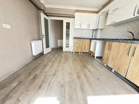 Saraycıkta Katta Eşsiz Benzersiz 1 Daire Parasına 8+2 Çift Daire