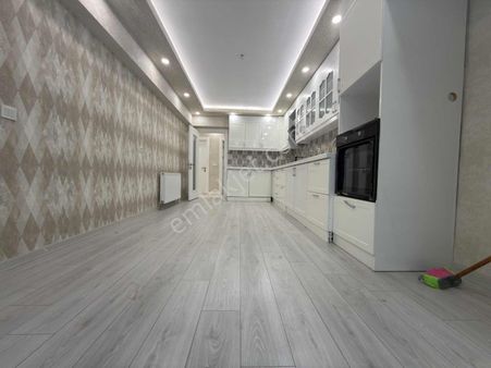 Çetin Emlak'tan Pınarbaşın'da Lüks 1 Ara Katta 4+1 Sitte Dairesi