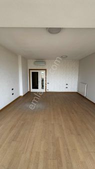 The İstanbul Veliefendi Konutları 3+1 Satılık Hipodrum Manzaralı