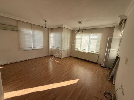 Şehir Hastanesi Yakını Site İçi Kombili Arakat 3+1