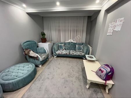 42 Evler’de 85 Metre 2 + 1 Güney Cephe Satılık Ara Kat Daire