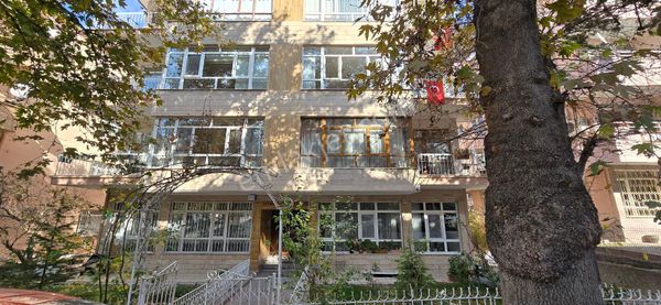 Ayrancı Ahmet Mithat Efendi 7+1 Satılık Hem Ofis Hem Eve Uygun