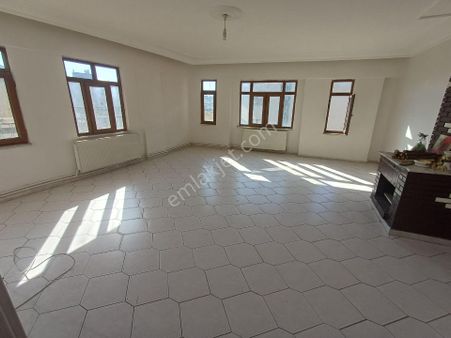 Şirinler Emlak Kiralık 3+1 Ofis Tursan Apt Öğretmenler 1.sok Diyarbakır