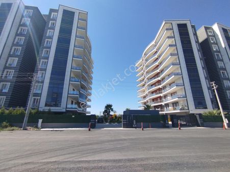 Hürriyet Mahallesi Oliva Garden Sitesi'nde 3+1 Satılık Daire