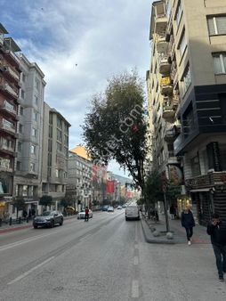 Altıparmak Cd.üzerinde Satılık 2+1 Asansörlü Daire