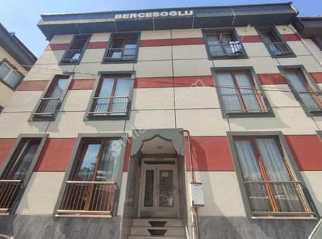 Özpa Gayrimenkul'den Hamidiye Mah. 80 M² 2+1 Satılık Daire