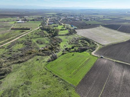 Tokatkırı Köyünde 2.999 M² Tarım Ve Yatırım İçin Uygun Arazi