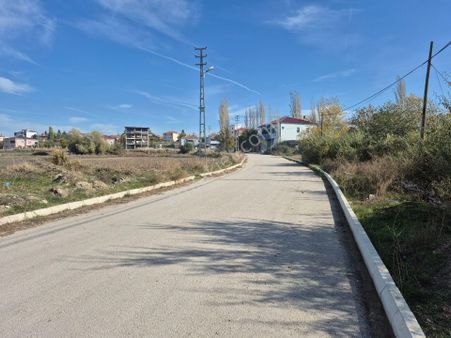 Erkan Anbar Dan Satılık 4 Katlı İmarlı Arsalar Suluova