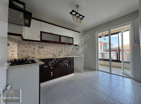 Gültek'ten Atapark'ta Altı Üstü Dolu 3.kat Konumunda 3+1 Daire !