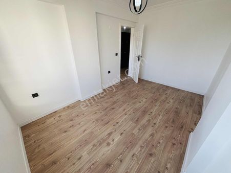 Didim Efeler Mahallesi Geniş Balkonlu Daire