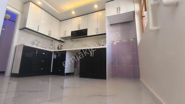 Yılmaz Gayrimenkulden Ultra Lüks Ful Yapılı Kacırılmayacak 3+1 Fırsat Dairesi