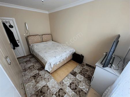 Teleferik Piremir'de Bakımlı 3+1 Geniş Daire - 145 M²