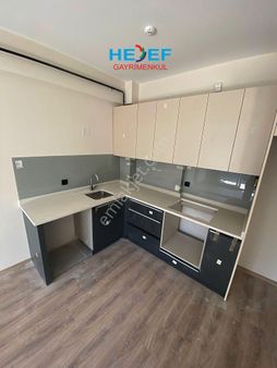 Hedef'ten 75.yıl Mah'de Site İçerisinde Havuzlu Sıfır 1+1