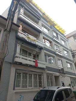 Saltoğlundan Ara Kat Daire