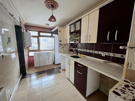 Evivadan Alsancak Mahallesinde Ön Cephe Satılık 3+1 Daire