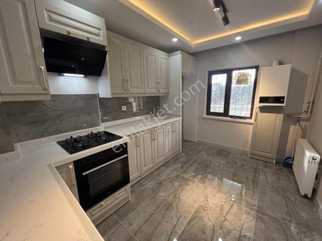 Eviva'dan Ahimesut Mah. Sitede Full Yapılı 3+1 Satılık Daire