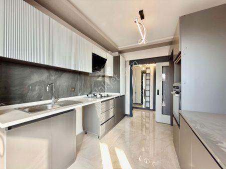 Kalecik Emlak'tan ''sıfır'' Site 2+1 Çift Banyolu 92m² Lüks Yapılı