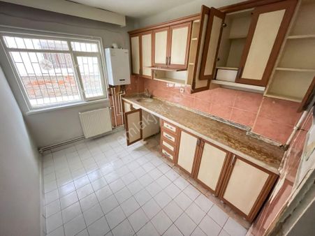 Mareşal Çakmak Mh. 2+1 Bahçe Katta Fırsat Daire!!