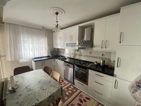 3ev Emlak'tan Turgut Özal Blv Metro Yakını 3+1 Satılık Daire