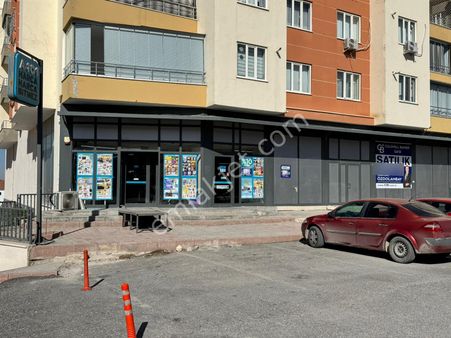 Coldwell Banker Safir'den Kurumsal Kiracılı Satılık İş Yeri
