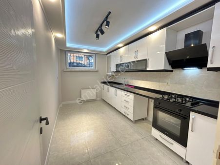 Taner'den Sokullu Perçem Sok'ta 3+1+kiler Giriş Kat Lüks Yapılı