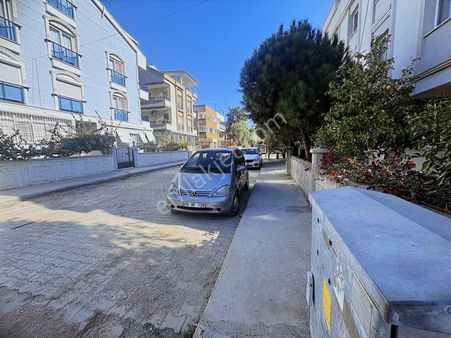 Efeler Mahallesin'de Satılık 2+1 Daire