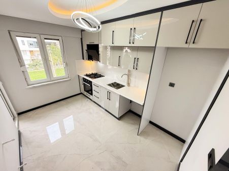 Utku Emlaktan Altınkum'da Denize 50 Metre Şahane Tasarımlı Daire