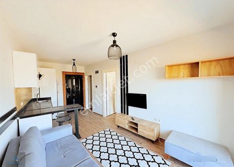 Almina'dan Vitrin Sitesinde 16.000 Kgs Li Acil Satılık Daire