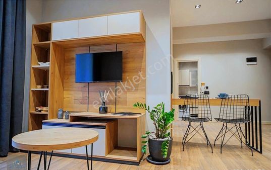 Alminadan Sıfır Eşyalı Trionun Karşısı 2+1 Daire.