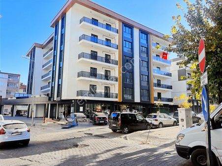 Beşevler Fsm Girişinde Otoparklı Satılık Geniş Sıfır 3+1 Daire