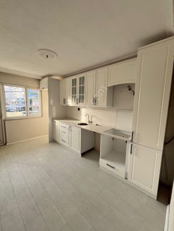 Saruhanlı Ptt Karşısı 3+1 Arakat Daire