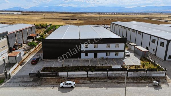 Coldwell Banker'den Devren Satılık Küp Şeker Üretim Fabrikası